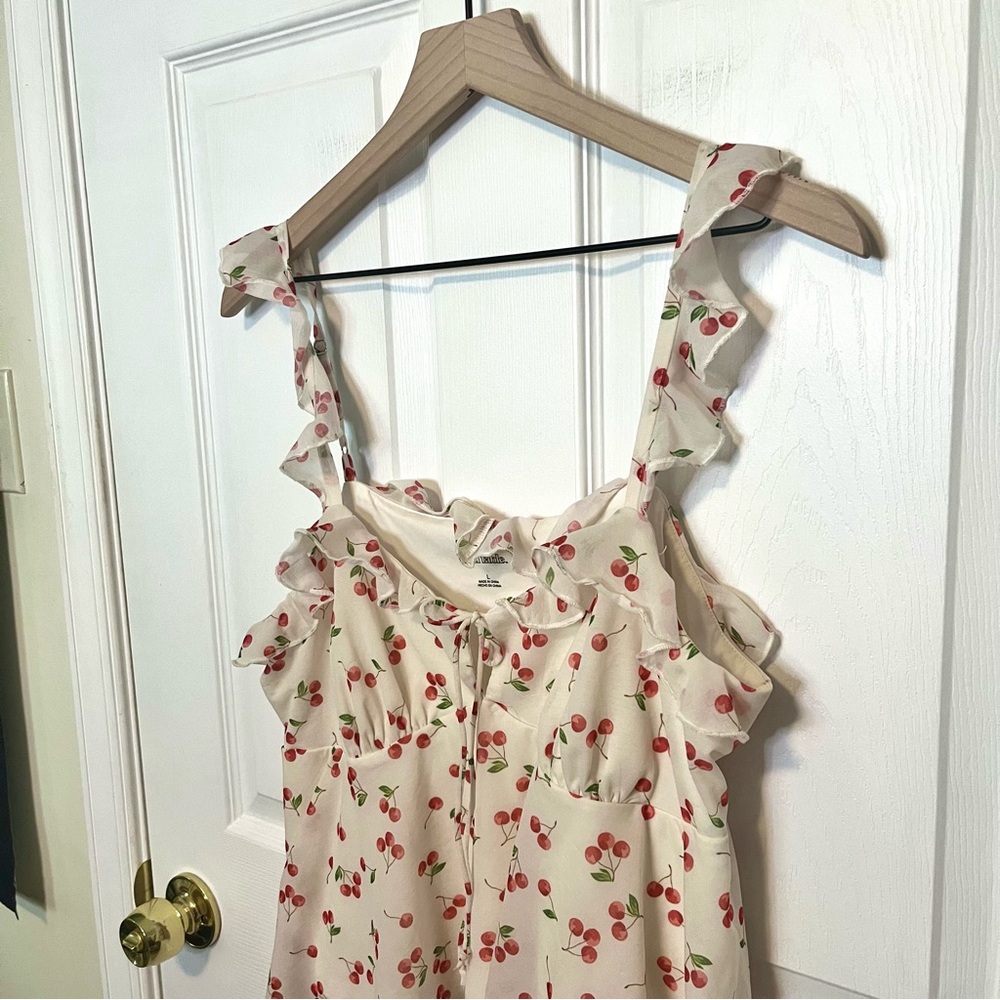 ✧･ﾟwild fable cherry ruffle tank